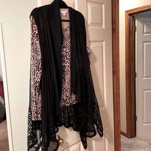 Women’s plus tunic lacy vest. Leopard shirt not included.